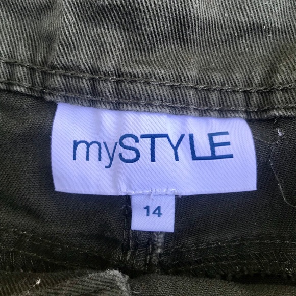 Olive Green Jean Shorts - Picture 3 of 4